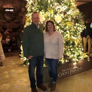 Meet your Posher, Lee anna